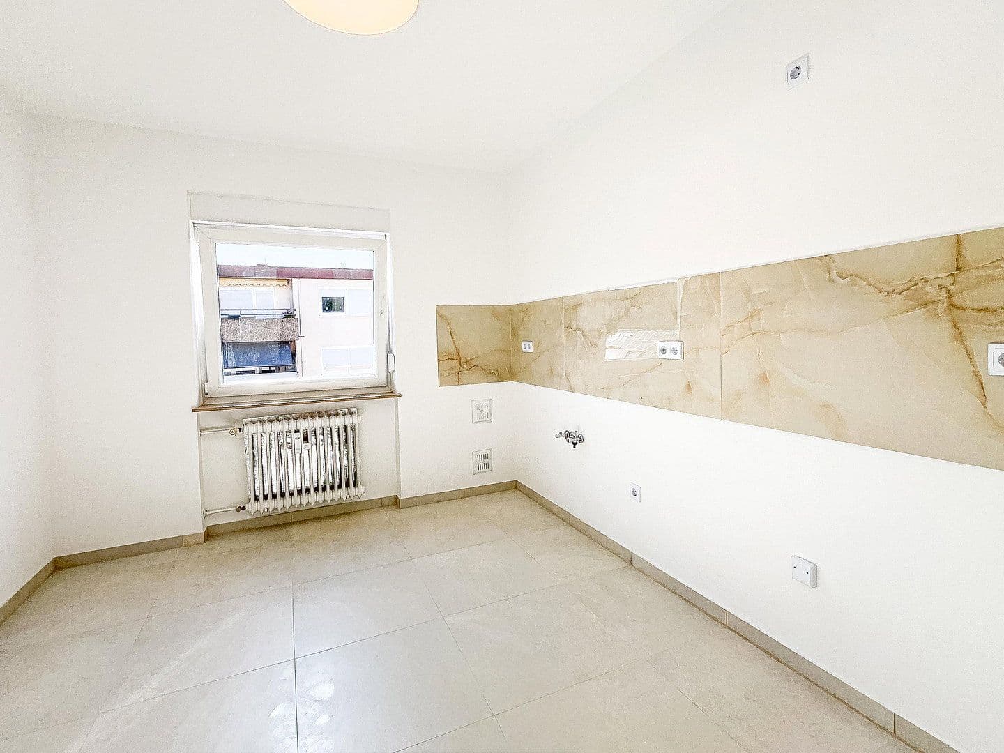 Predaj bytu 2-izbový 67 m², Pforzheim, Bádensko-Wurttembersko Predaj bytu 2-izbový 67 m², Pforzheim, Bádensko-Wurttembersko
