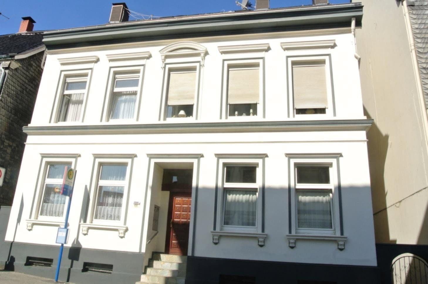 Prenájom bytu 3-izbový 89 m², Voswinckelstraße 23, Wuppertal, Severné Porýnie - Westfálsko Prenájom bytu 3-izbový 89 m², Voswinckelstraße 23, Wuppertal, Severné Porýnie - Westfálsko