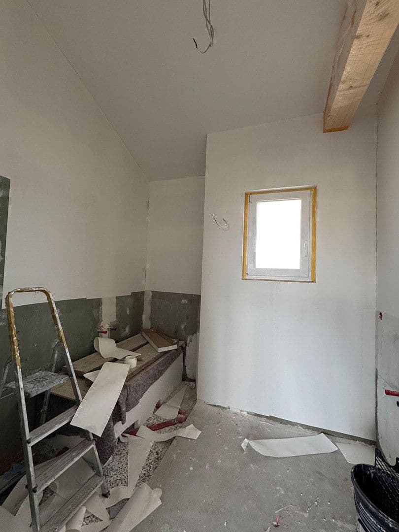 Prenájom bytu 4-izbový 99 m², Flörsheim, Hesensko Prenájom bytu 4-izbový 99 m², Flörsheim, Hesensko