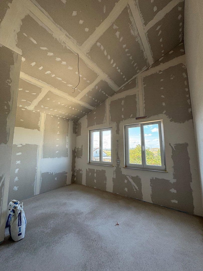 Prenájom bytu 4-izbový 99 m², Flörsheim, Hesensko Prenájom bytu 4-izbový 99 m², Flörsheim, Hesensko
