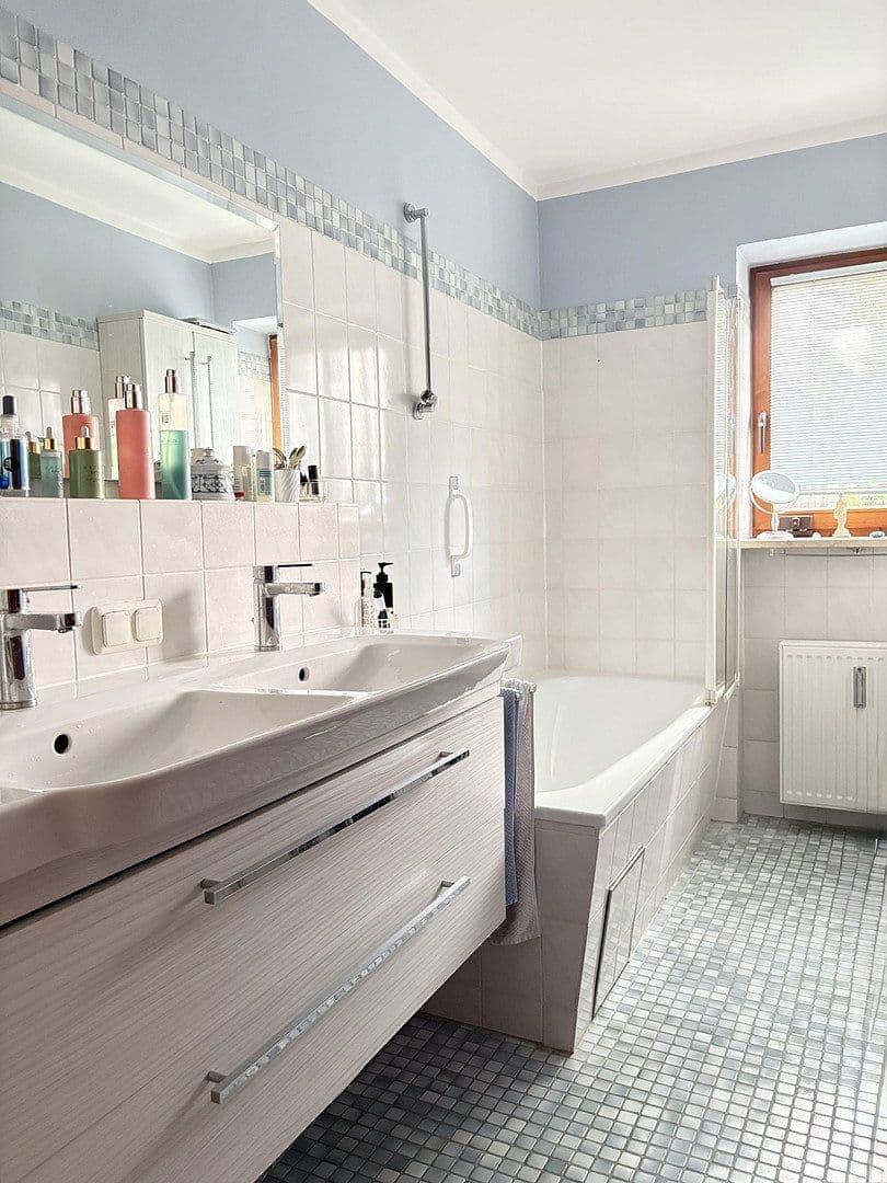 Predaj bytu 3-izbový 85 m², Edeltraudstr, München, Bavorsko Predaj bytu 3-izbový 85 m², Edeltraudstr, München, Bavorsko