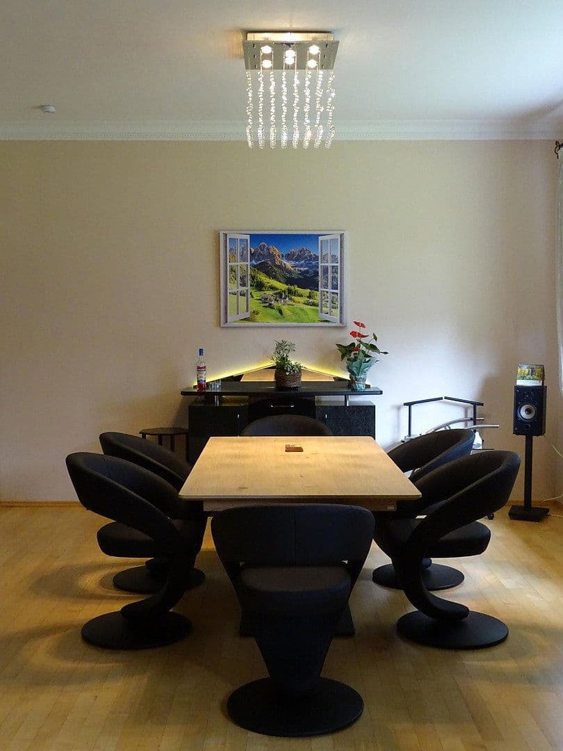 Prenájom bytu 4-izbový 170 m², Brunsbek, Šlezvicko-Holštajnsko Prenájom bytu 4-izbový 170 m², Brunsbek, Šlezvicko-Holštajnsko
