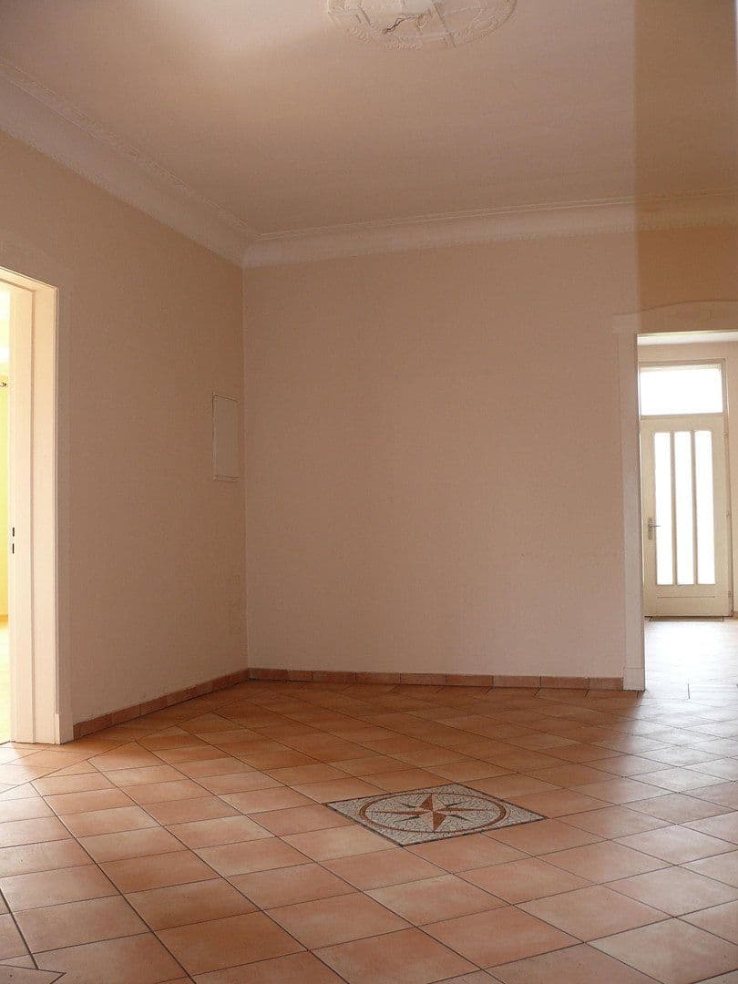 Prenájom bytu 4-izbový 170 m², Brunsbek, Šlezvicko-Holštajnsko Prenájom bytu 4-izbový 170 m², Brunsbek, Šlezvicko-Holštajnsko
