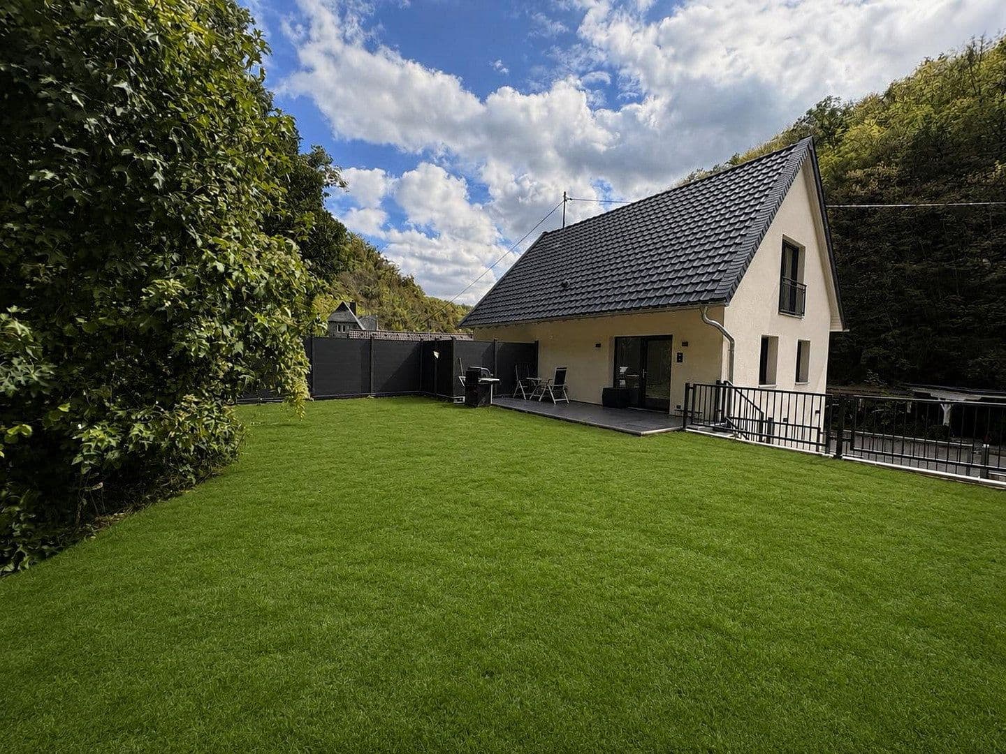 Predaj domu 192 m², pozemok 920 m², Soonwaldstr. 42, Winterburg, Porýnie-Falcko Predaj domu 192 m², pozemok 920 m², Soonwaldstr. 42, Winterburg, Porýnie-Falcko