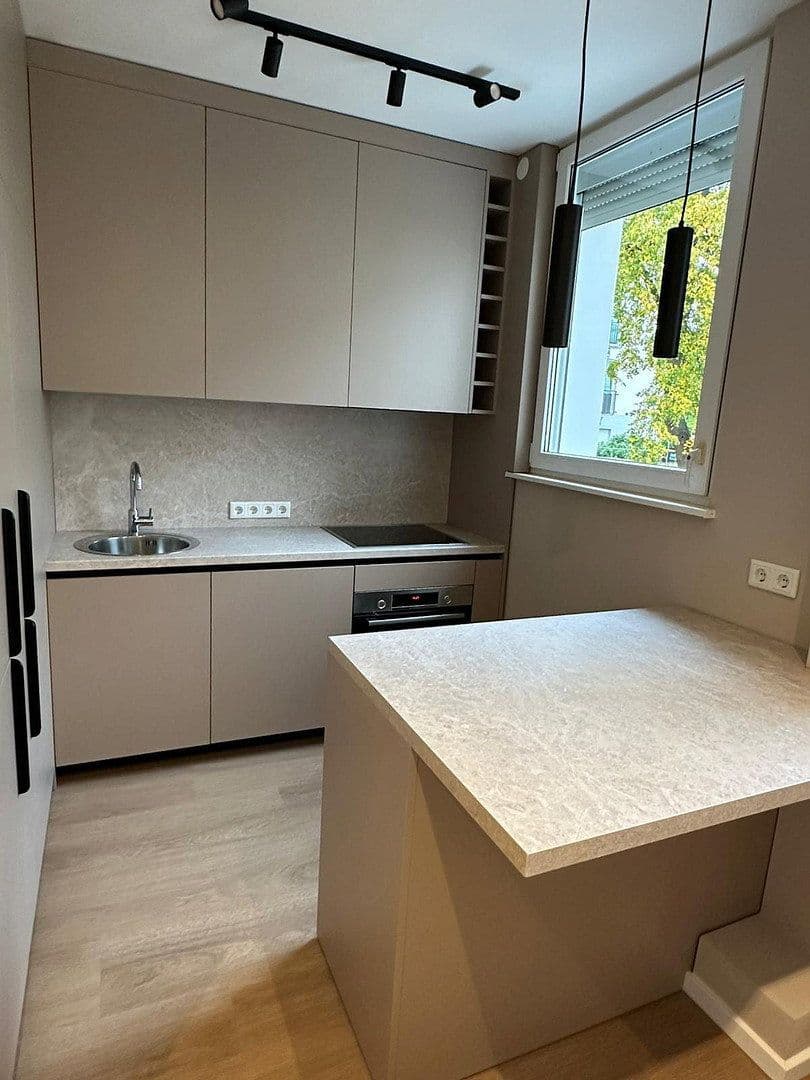 Prenájom bytu 2-izbový 50 m², Gotha-Allee 36, Berlin, Berlín Prenájom bytu 2-izbový 50 m², Gotha-Allee 36, Berlin, Berlín