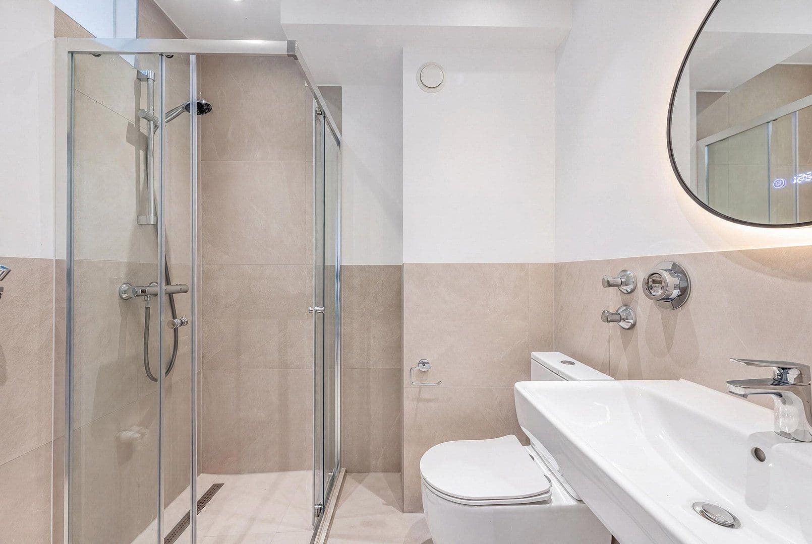 Predaj bytu 2-izbový 55 m², München, Bavorsko Predaj bytu 2-izbový 55 m², München, Bavorsko