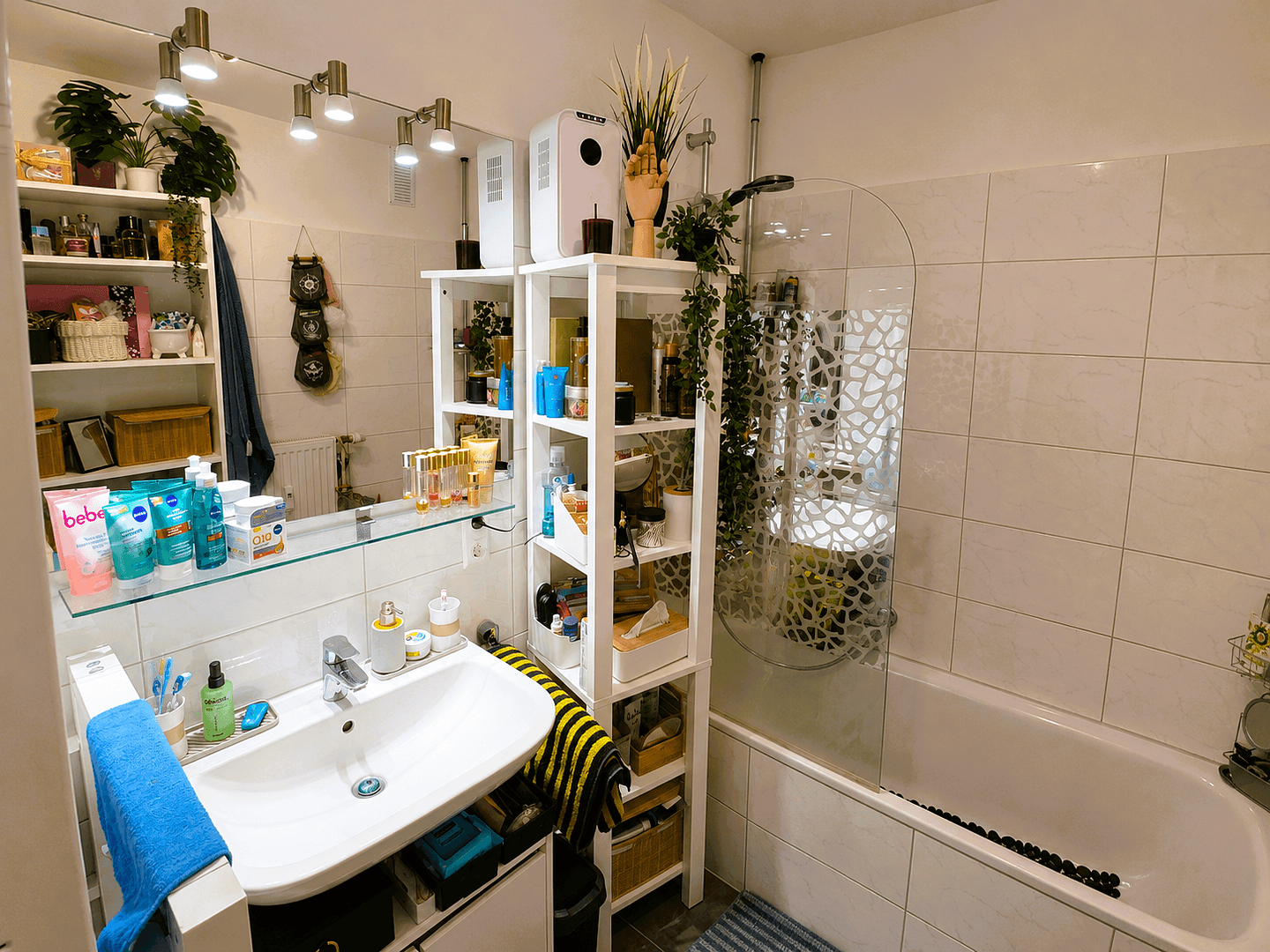 Prenájom bytu 3-izbový 82 m², Malvenweg 1, Gütersloh, Severné Porýnie - Westfálsko Prenájom bytu 3-izbový 82 m², Malvenweg 1, Gütersloh, Severné Porýnie - Westfálsko
