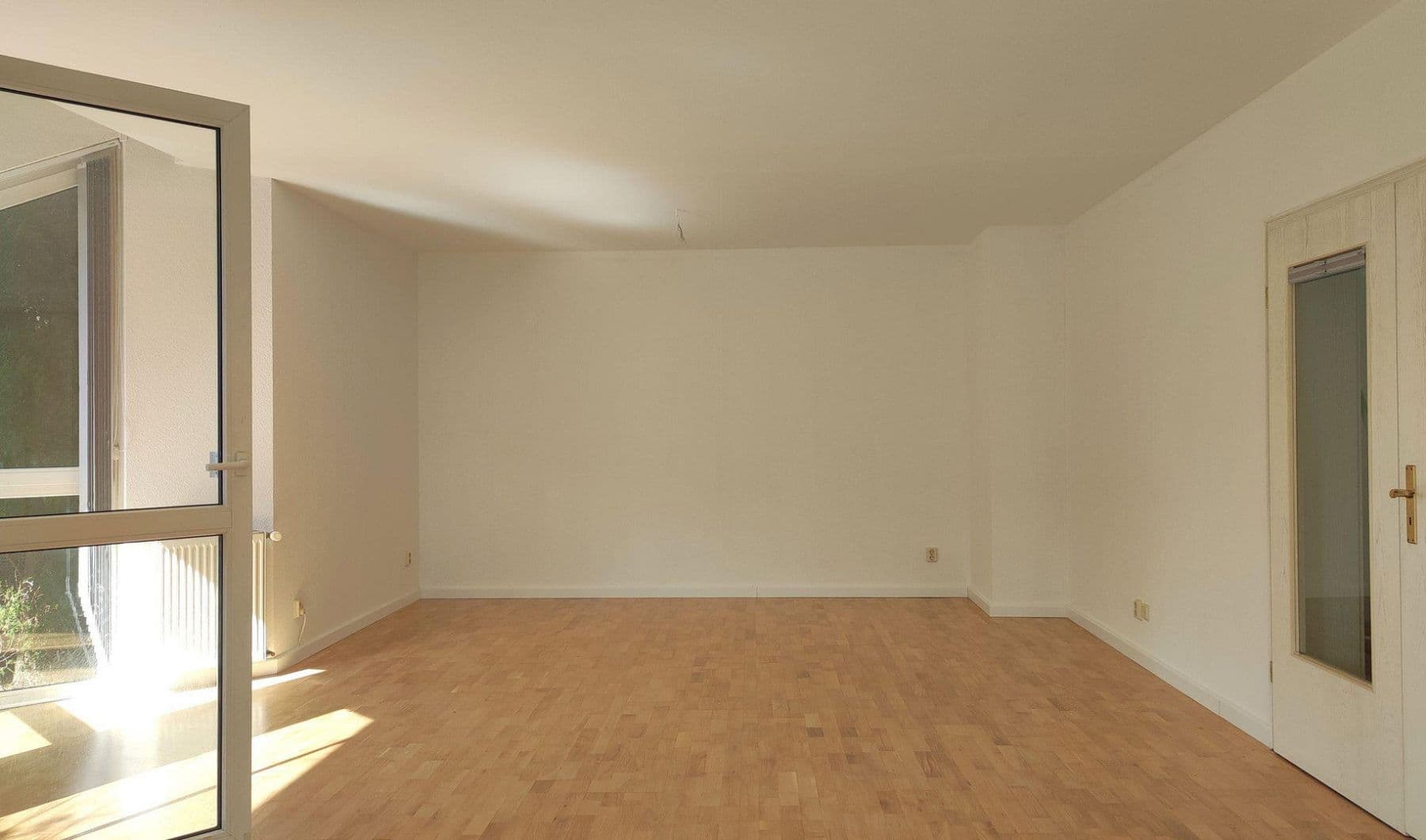 Prenájom domu 107 m², pozemok 1.080 m², Prager Str. 6, Berlin, Berlín Prenájom domu 107 m², pozemok 1.080 m², Prager Str. 6, Berlin, Berlín