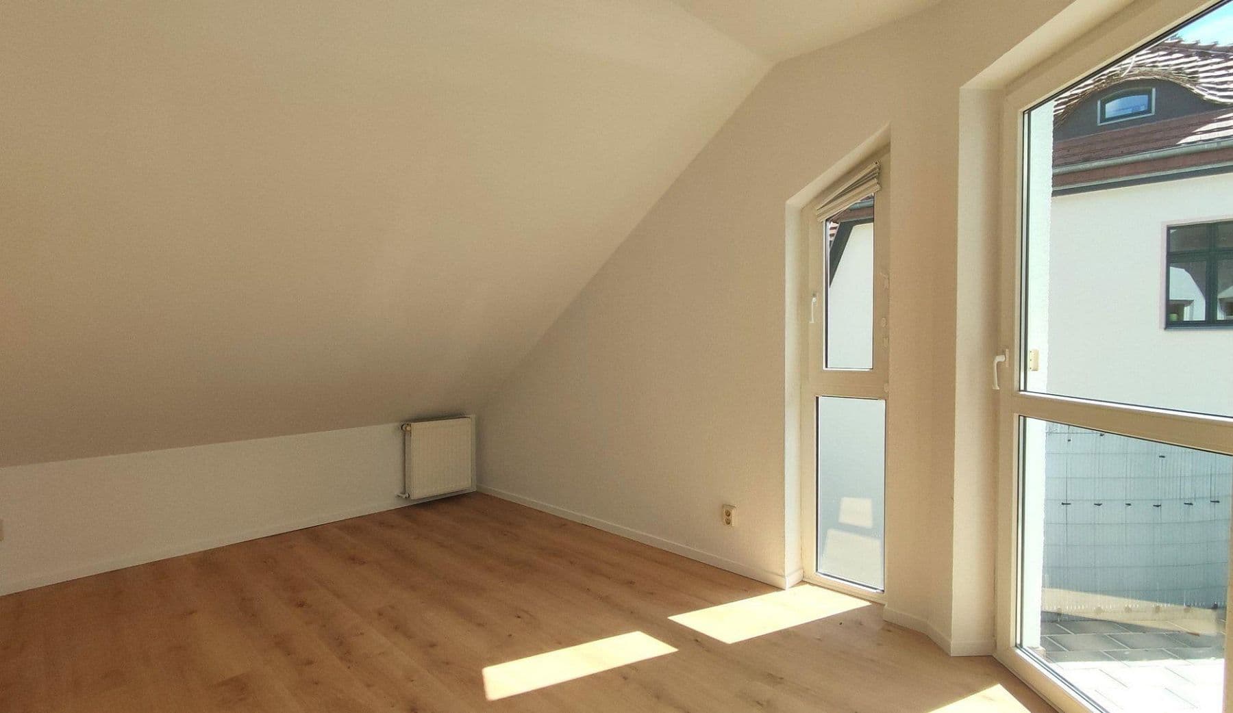 Prenájom domu 107 m², pozemok 1.080 m², Prager Str. 6, Berlin, Berlín Prenájom domu 107 m², pozemok 1.080 m², Prager Str. 6, Berlin, Berlín