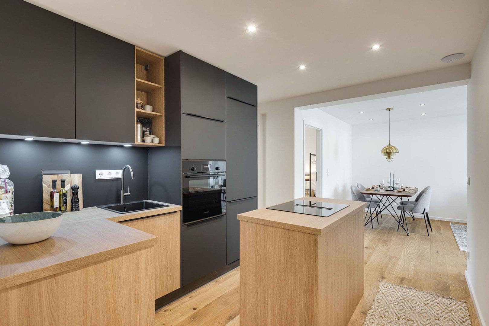 Predaj bytu 3-izbový 70 m², München, Bavorsko Predaj bytu 3-izbový 70 m², München, Bavorsko