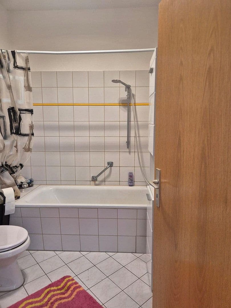 Prenájom bytu 1-izbový 46 m², Lessingstr. 18, Halle, Sasko-Anhaltsko Prenájom bytu 1-izbový 46 m², Lessingstr. 18, Halle, Sasko-Anhaltsko