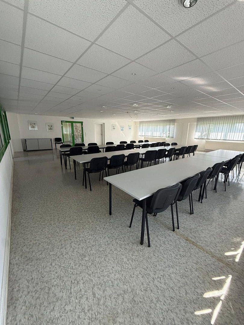 Prenájom kancelárie 400 m², Hohendorfer Marke 1, Merseburg, Sasko-Anhaltsko Prenájom kancelárie 400 m², Hohendorfer Marke 1, Merseburg, Sasko-Anhaltsko
