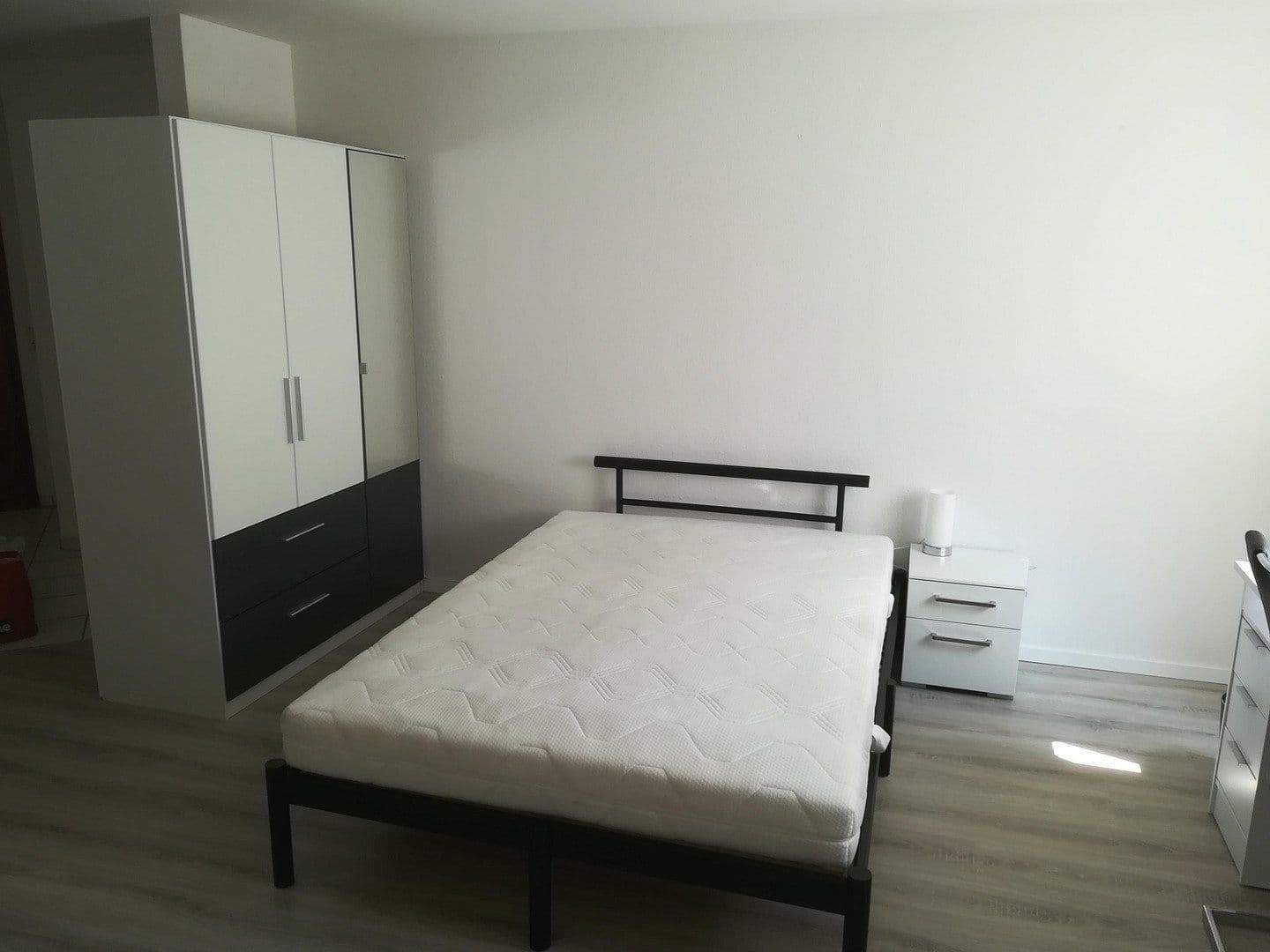 Prenájom bytu 1-izbový 41 m², Grabenstr. 30, Weissach, Bádensko-Wurttembersko Prenájom bytu 1-izbový 41 m², Grabenstr. 30, Weissach, Bádensko-Wurttembersko