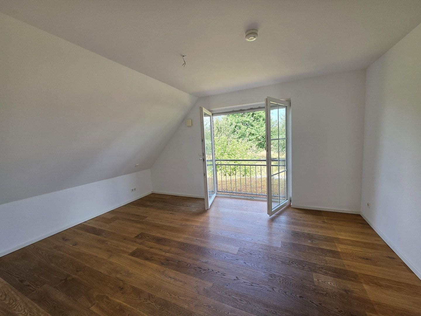 Predaj domu 179 m², pozemok 450 m², Am Schleitershof 65, Krefeld, Severné Porýnie - Westfálsko Predaj domu 179 m², pozemok 450 m², Am Schleitershof 65, Krefeld, Severné Porýnie - Westfálsko