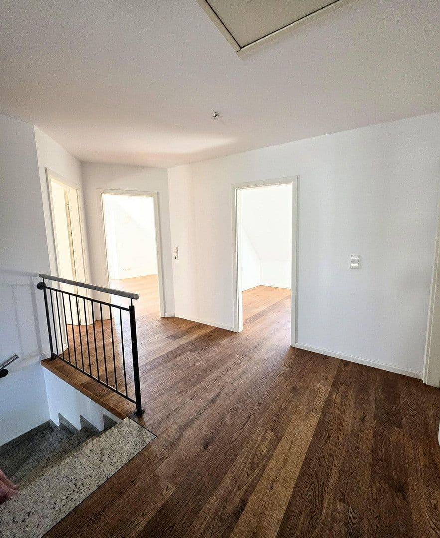 Predaj domu 179 m², pozemok 450 m², Am Schleitershof 65, Krefeld, Severné Porýnie - Westfálsko Predaj domu 179 m², pozemok 450 m², Am Schleitershof 65, Krefeld, Severné Porýnie - Westfálsko