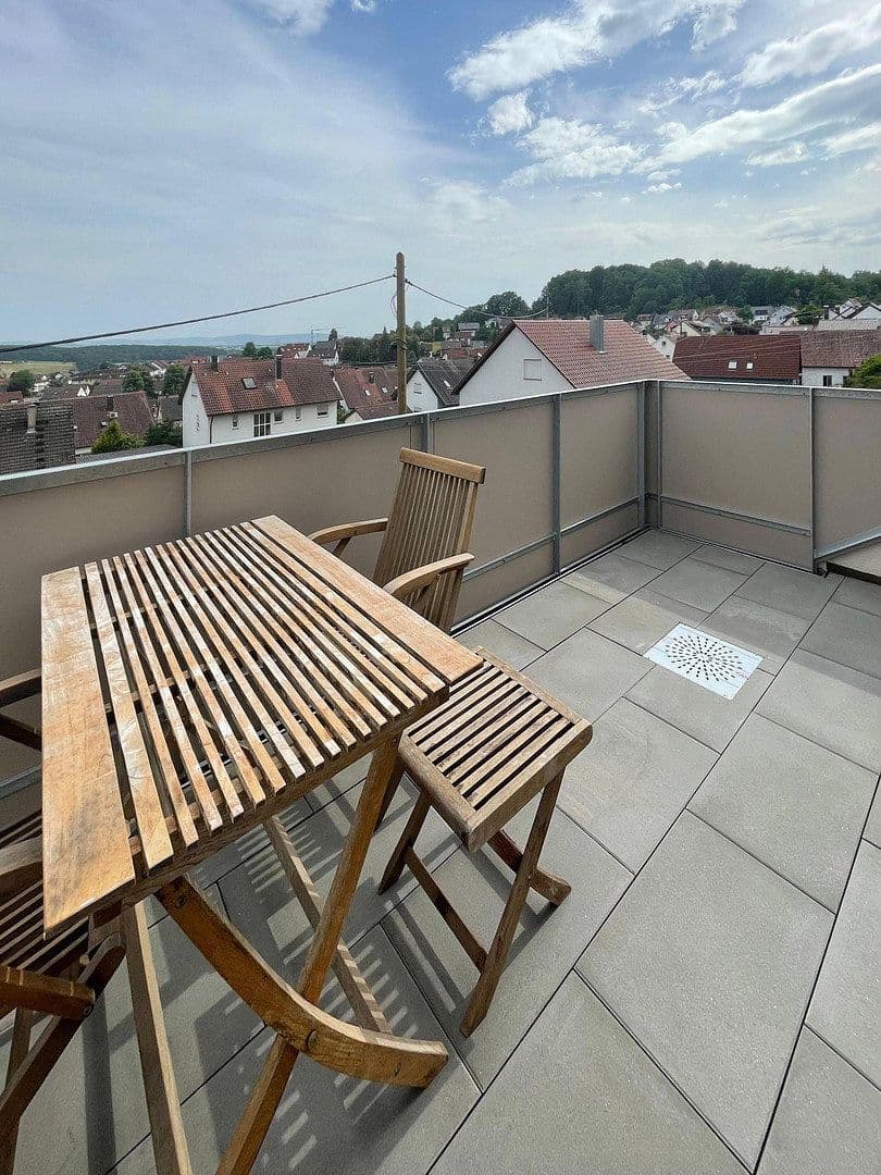 Prenájom bytu 3-izbový 77 m², Affalterbach, Bádensko-Wurttembersko Prenájom bytu 3-izbový 77 m², Affalterbach, Bádensko-Wurttembersko