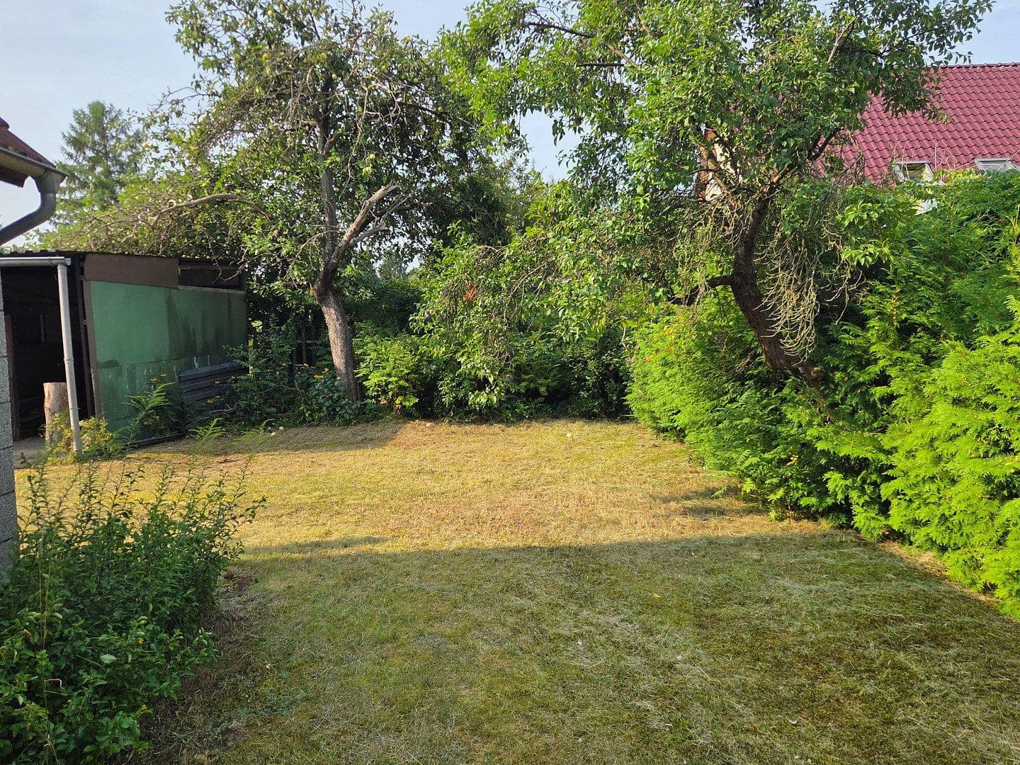 Predaj domu 195 m², pozemok 800 m², Röntgenstrasse 76, Grünheide (Mark), Brandenbursko Predaj domu 195 m², pozemok 800 m², Röntgenstrasse 76, Grünheide (Mark), Brandenbursko