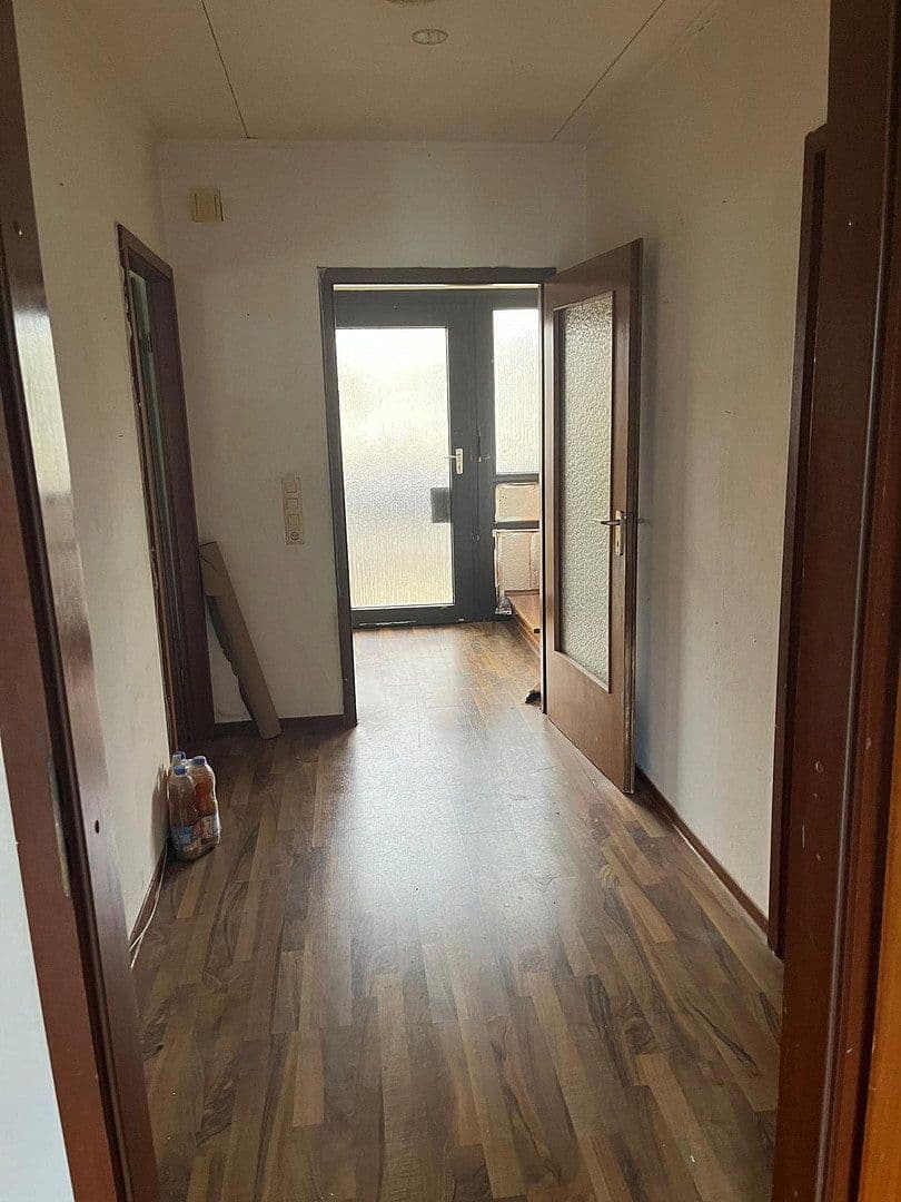 Prenájom domu 90 m², pozemok 600 m², Keltenstraße 7, Wöllstein, Porýnie-Falcko Prenájom domu 90 m², pozemok 600 m², Keltenstraße 7, Wöllstein, Porýnie-Falcko