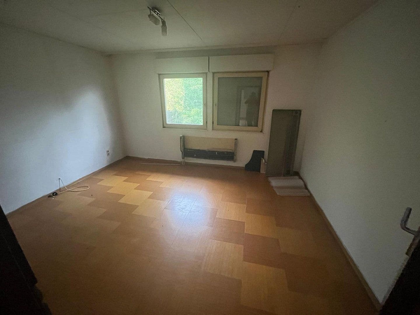 Prenájom domu 90 m², pozemok 600 m², Keltenstraße 7, Wöllstein, Porýnie-Falcko Prenájom domu 90 m², pozemok 600 m², Keltenstraße 7, Wöllstein, Porýnie-Falcko