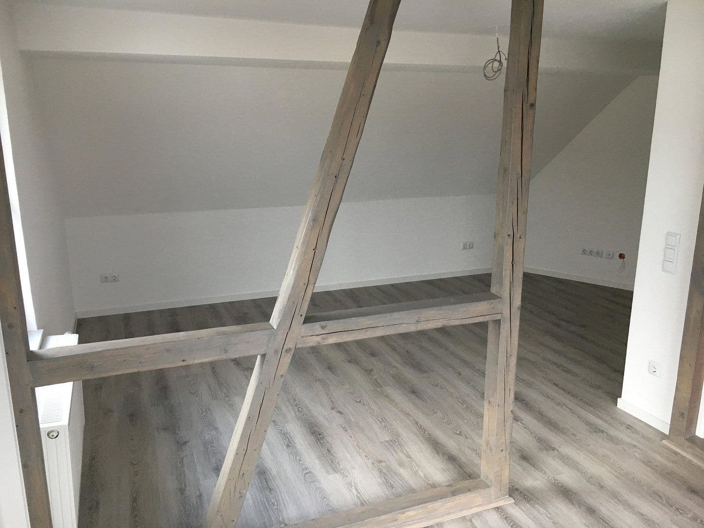 Prenájom bytu 3-izbový 90 m², Marburger Str. 88, Marburg, Hesensko Prenájom bytu 3-izbový 90 m², Marburger Str. 88, Marburg, Hesensko