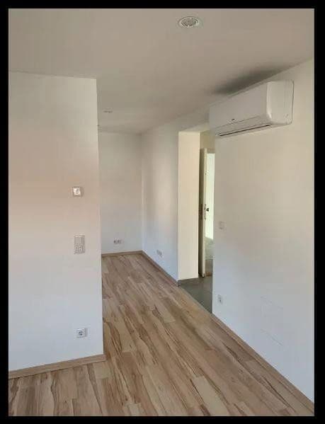Prenájom bytu 2-izbový 55 m², Weißenhofstrasse 18, Erlenbach, Bádensko-Wurttembersko Prenájom bytu 2-izbový 55 m², Weißenhofstrasse 18, Erlenbach, Bádensko-Wurttembersko