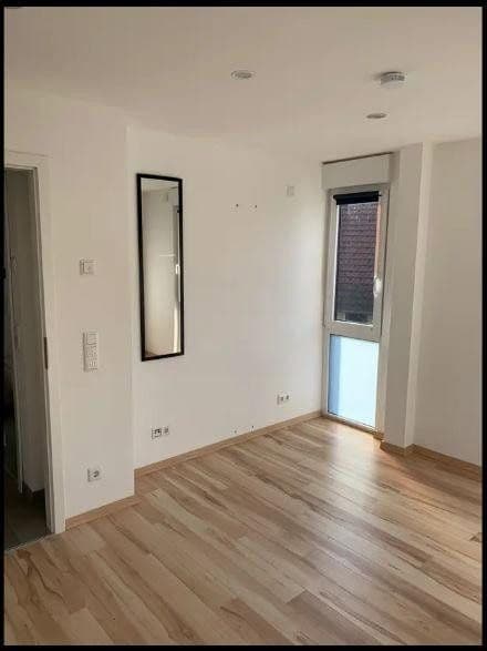Prenájom bytu 2-izbový 55 m², Weißenhofstrasse 18, Erlenbach, Bádensko-Wurttembersko Prenájom bytu 2-izbový 55 m², Weißenhofstrasse 18, Erlenbach, Bádensko-Wurttembersko