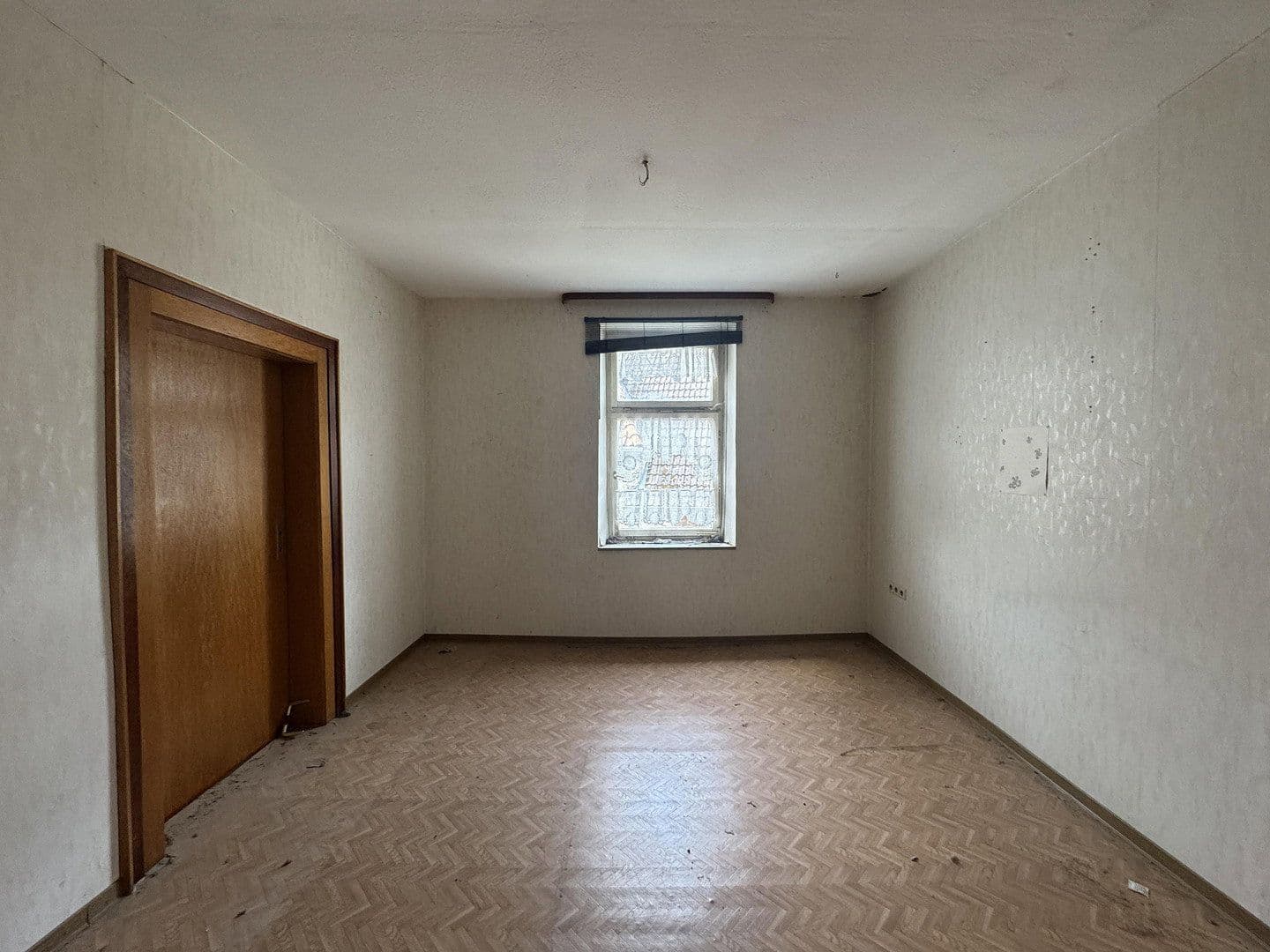 Predaj domu 180 m², pozemok 440 m², Kirchgasse 2, Lauterecken, Porýnie-Falcko Predaj domu 180 m², pozemok 440 m², Kirchgasse 2, Lauterecken, Porýnie-Falcko
