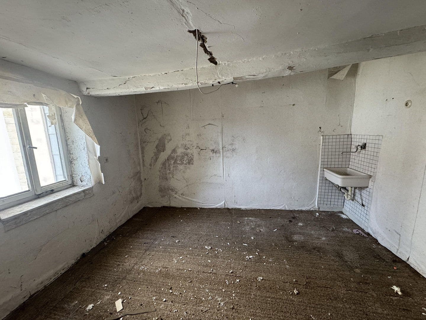 Predaj domu 180 m², pozemok 440 m², Kirchgasse 2, Lauterecken, Porýnie-Falcko Predaj domu 180 m², pozemok 440 m², Kirchgasse 2, Lauterecken, Porýnie-Falcko