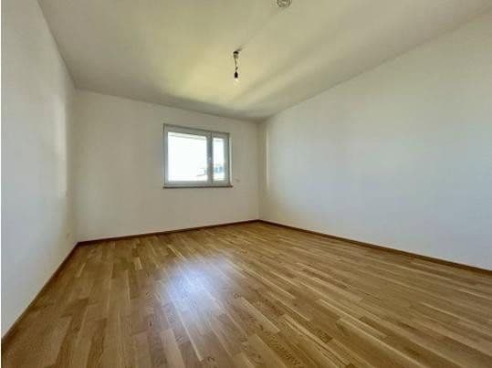 Predaj bytu 3-izbový 78 m², Bibergerstrasse 47, Unterhaching, Bavorsko Predaj bytu 3-izbový 78 m², Bibergerstrasse 47, Unterhaching, Bavorsko