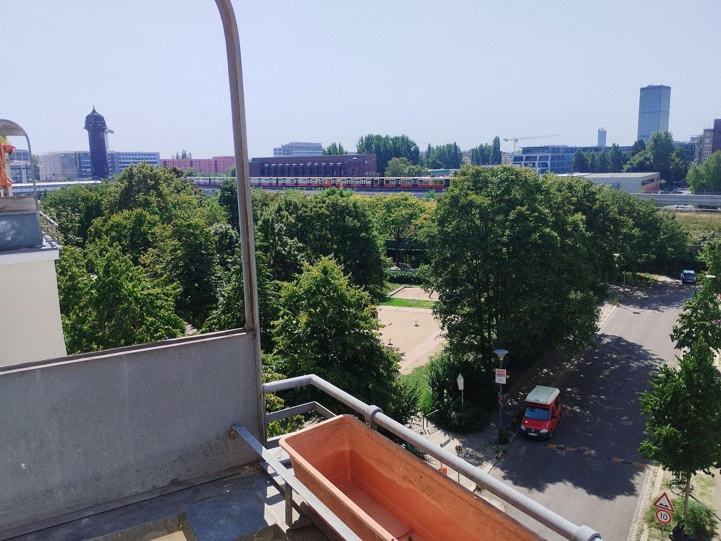 Predaj bytu 2-izbový 39 m², Simplonstraße 59, Berlin, Berlín Predaj bytu 2-izbový 39 m², Simplonstraße 59, Berlin, Berlín