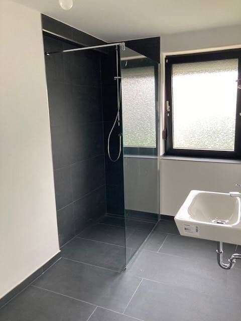 Prenájom domu 85 m², pozemok 400 m², Hauptstr. 34, Eichen, Porýnie-Falcko Prenájom domu 85 m², pozemok 400 m², Hauptstr. 34, Eichen, Porýnie-Falcko