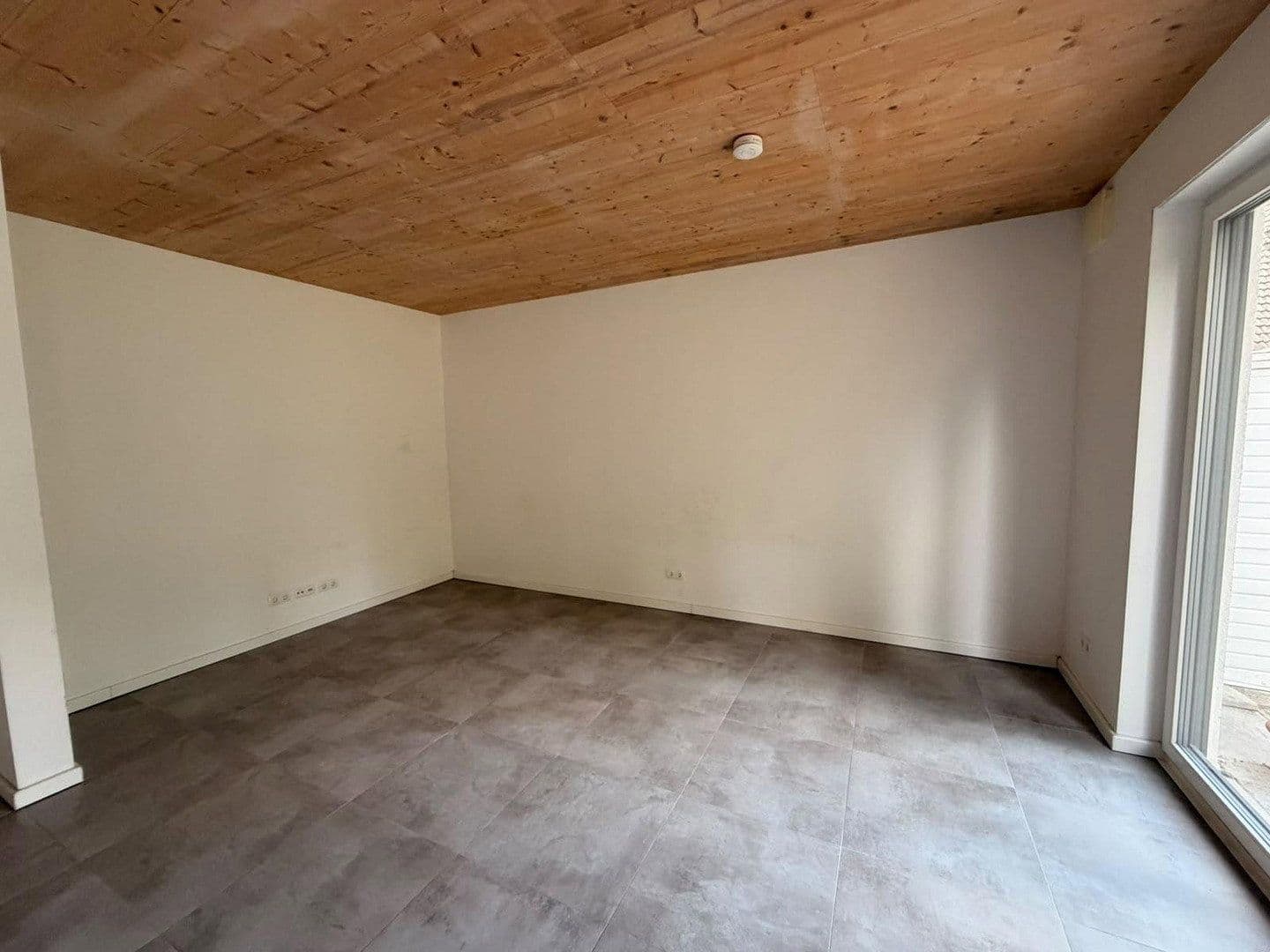 Prenájom bytu 4-izbový 80 m², Steinacker 14a, Hamburg, Hamburg Prenájom bytu 4-izbový 80 m², Steinacker 14a, Hamburg, Hamburg