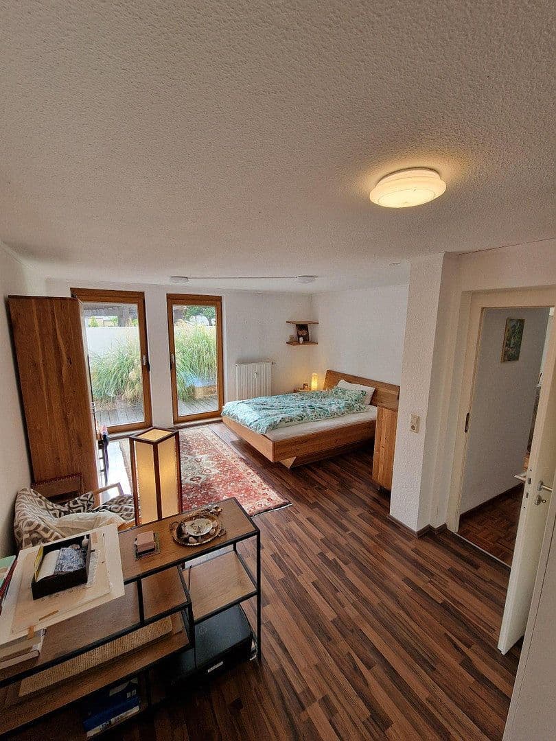 Prenájom bytu 3-izbový 98 m², Hauptstrasse 90, Winnenden, Bádensko-Wurttembersko Prenájom bytu 3-izbový 98 m², Hauptstrasse 90, Winnenden, Bádensko-Wurttembersko