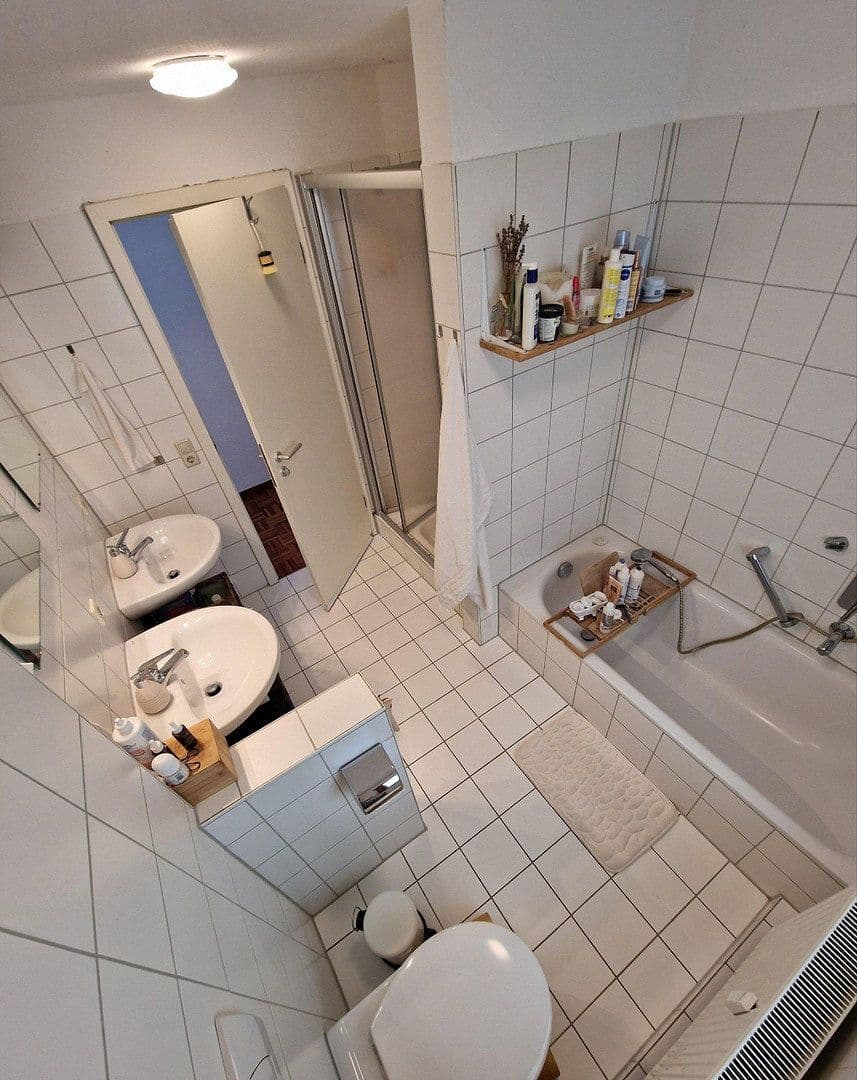 Prenájom bytu 3-izbový 98 m², Hauptstrasse 90, Winnenden, Bádensko-Wurttembersko Prenájom bytu 3-izbový 98 m², Hauptstrasse 90, Winnenden, Bádensko-Wurttembersko