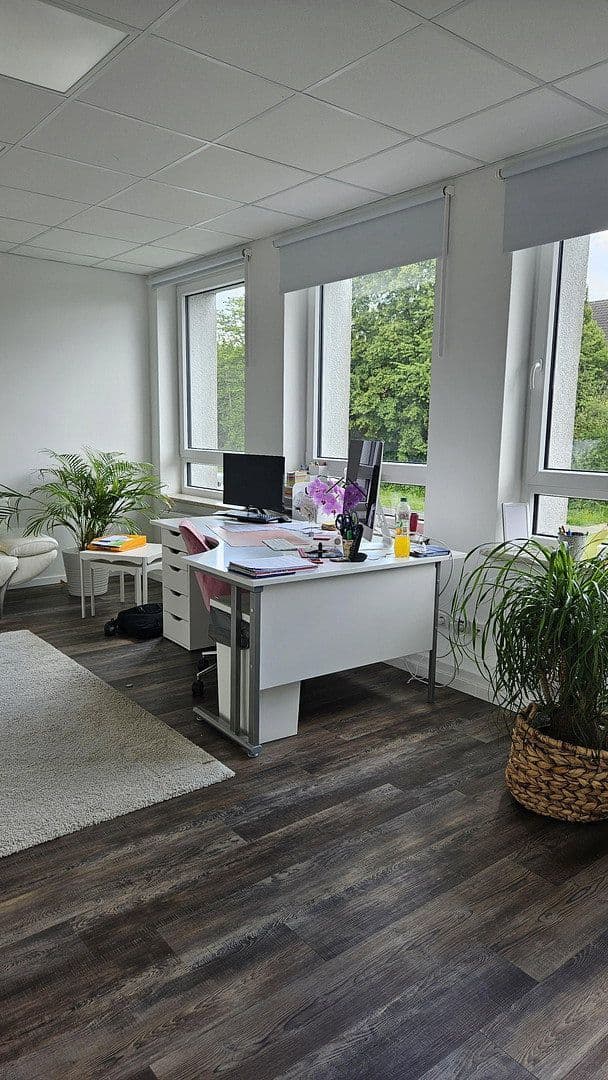 Prenájom kancelárie 188 m², Heiligenhaus, Severné Porýnie - Westfálsko Prenájom kancelárie 188 m², Heiligenhaus, Severné Porýnie - Westfálsko