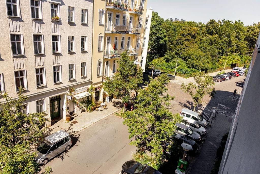 Prenájom bytu 2-izbový 62 m², Schlegelstrasse 11, Berlin, Berlín Prenájom bytu 2-izbový 62 m², Schlegelstrasse 11, Berlin, Berlín