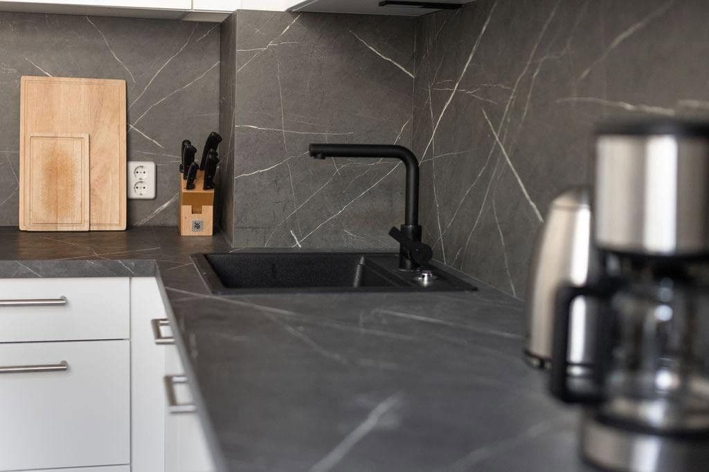 Prenájom bytu 2-izbový 62 m², Schlegelstrasse 11, Berlin, Berlín Prenájom bytu 2-izbový 62 m², Schlegelstrasse 11, Berlin, Berlín