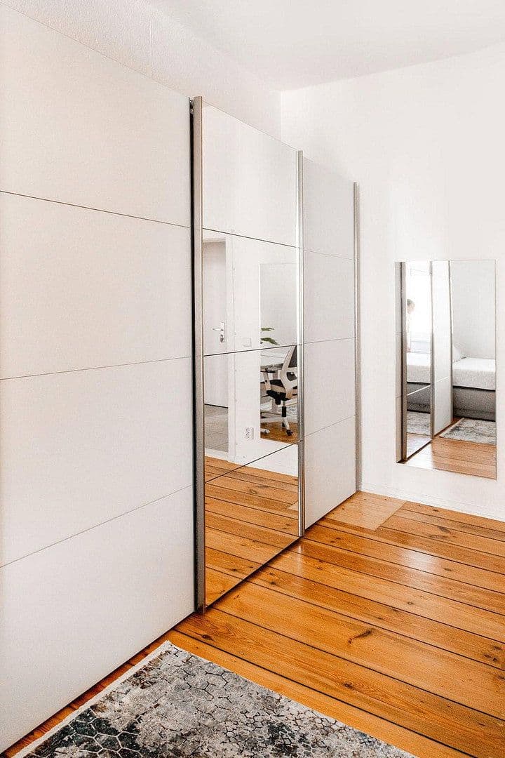 Prenájom bytu 2-izbový 62 m², Schlegelstrasse 11, Berlin, Berlín Prenájom bytu 2-izbový 62 m², Schlegelstrasse 11, Berlin, Berlín