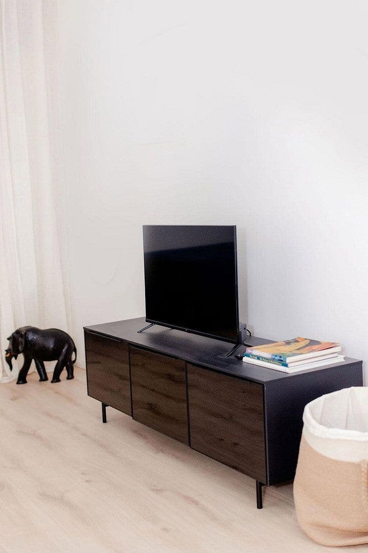 Prenájom bytu 1-izbový 55 m², Schlegelstrasse 11, Berlin, Berlín Prenájom bytu 1-izbový 55 m², Schlegelstrasse 11, Berlin, Berlín