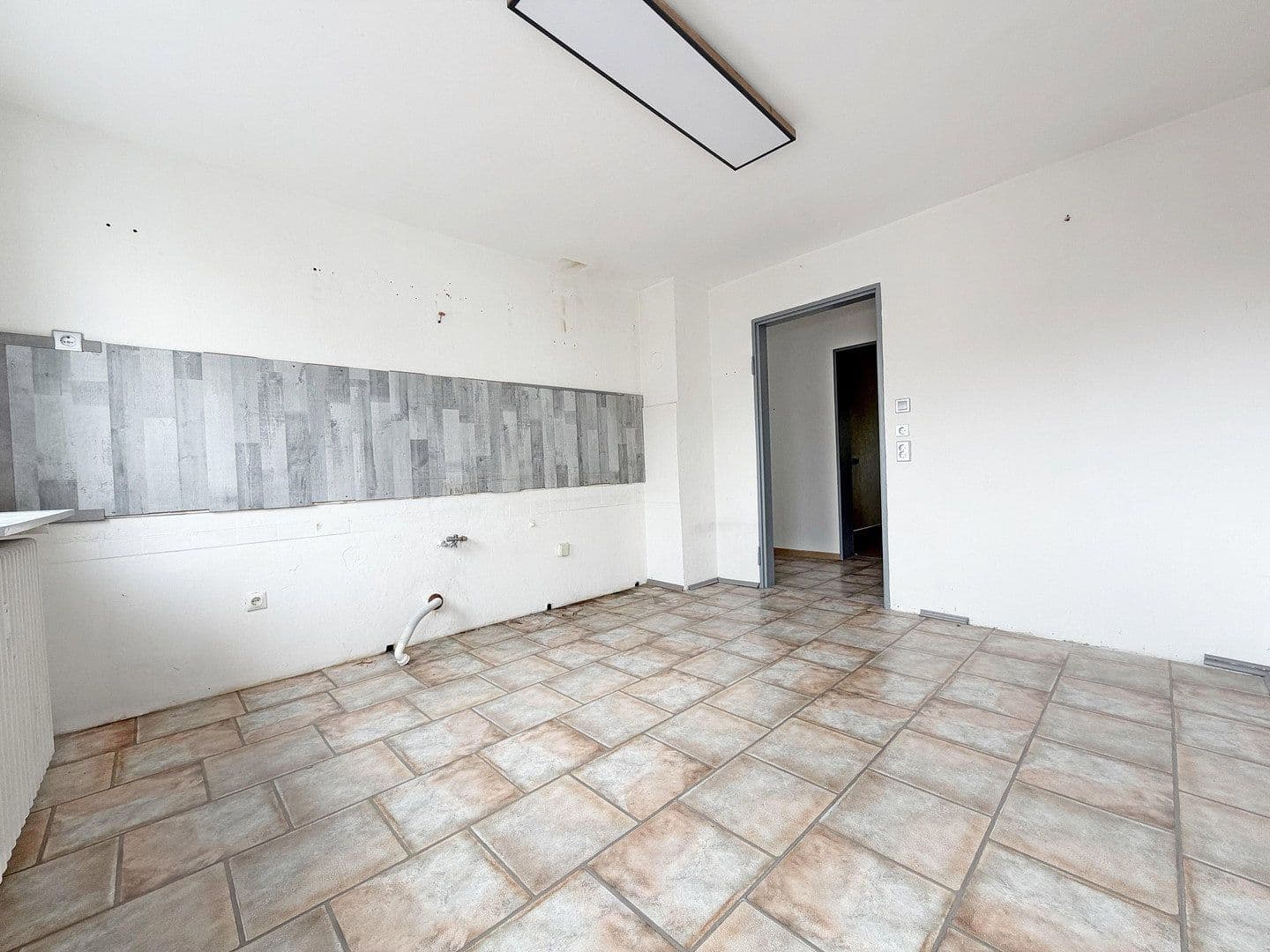 Predaj bytu 3-izbový 88 m², Ludwigshafen, Porýnie-Falcko Predaj bytu 3-izbový 88 m², Ludwigshafen, Porýnie-Falcko