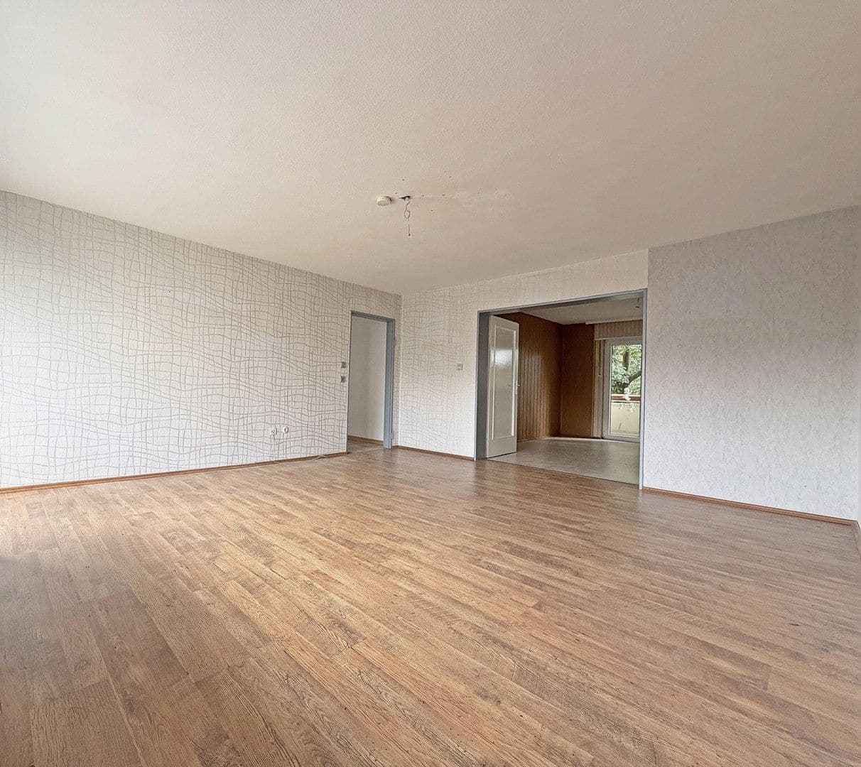 Predaj bytu 3-izbový 88 m², Ludwigshafen, Porýnie-Falcko Predaj bytu 3-izbový 88 m², Ludwigshafen, Porýnie-Falcko