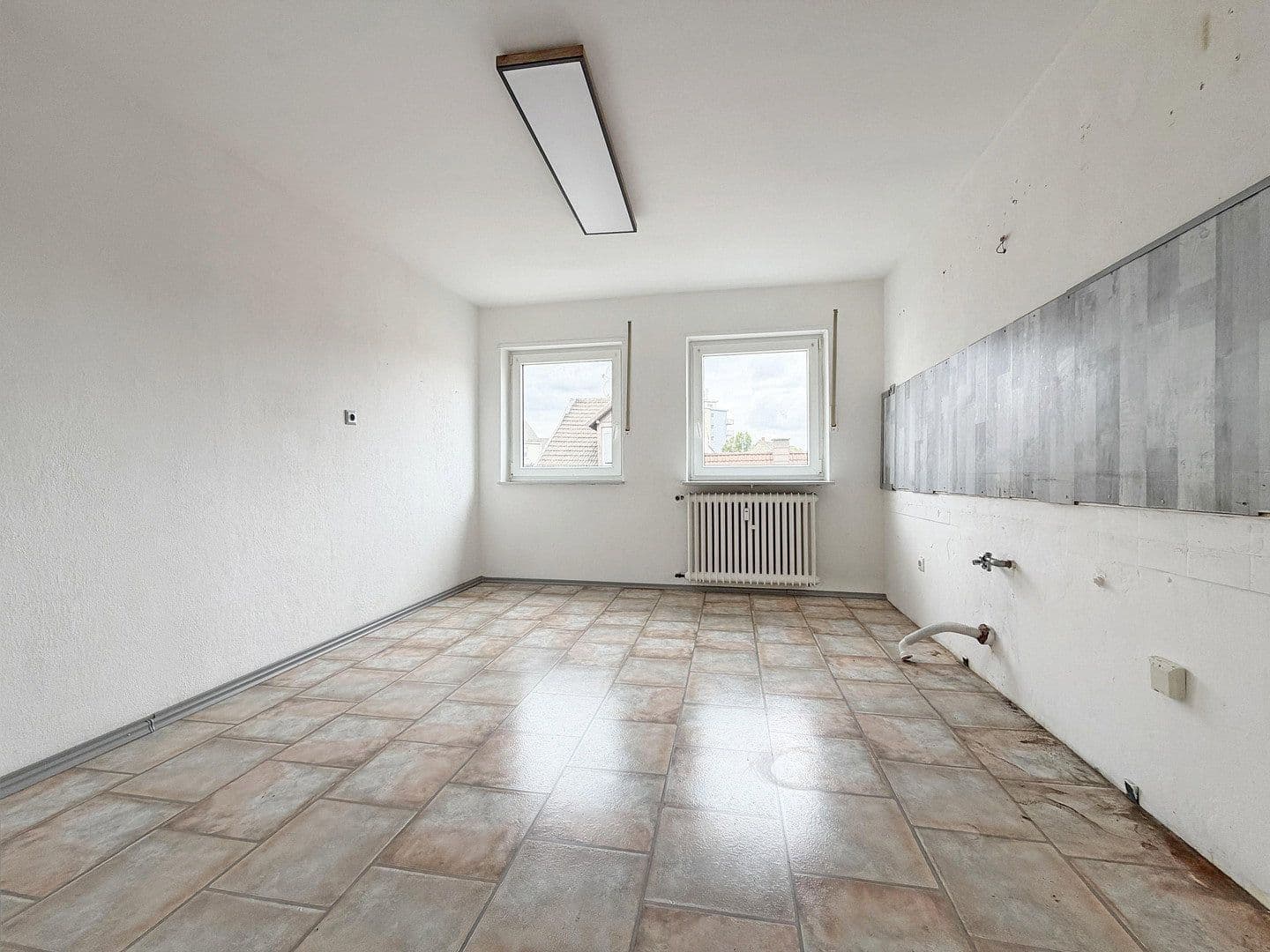 Predaj bytu 3-izbový 88 m², Ludwigshafen, Porýnie-Falcko Predaj bytu 3-izbový 88 m², Ludwigshafen, Porýnie-Falcko