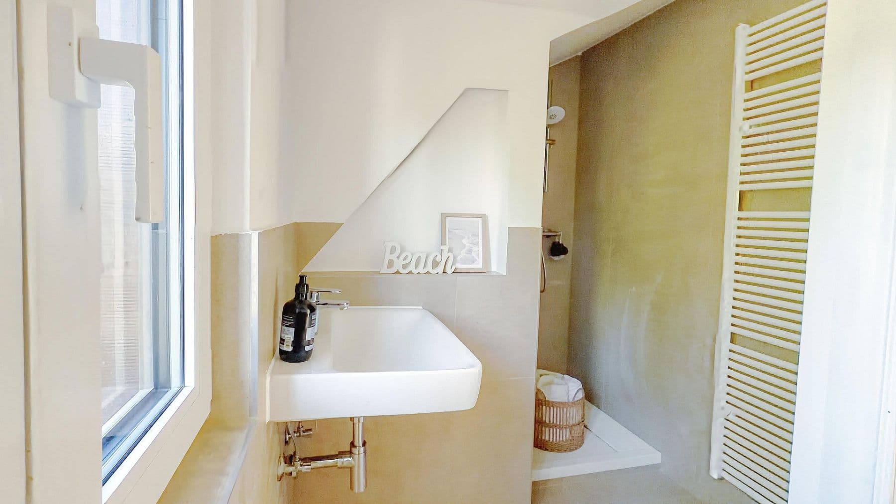 Predaj domu 132 m², pozemok 505 m², Ahrensburg, Šlezvicko-Holštajnsko Predaj domu 132 m², pozemok 505 m², Ahrensburg, Šlezvicko-Holštajnsko