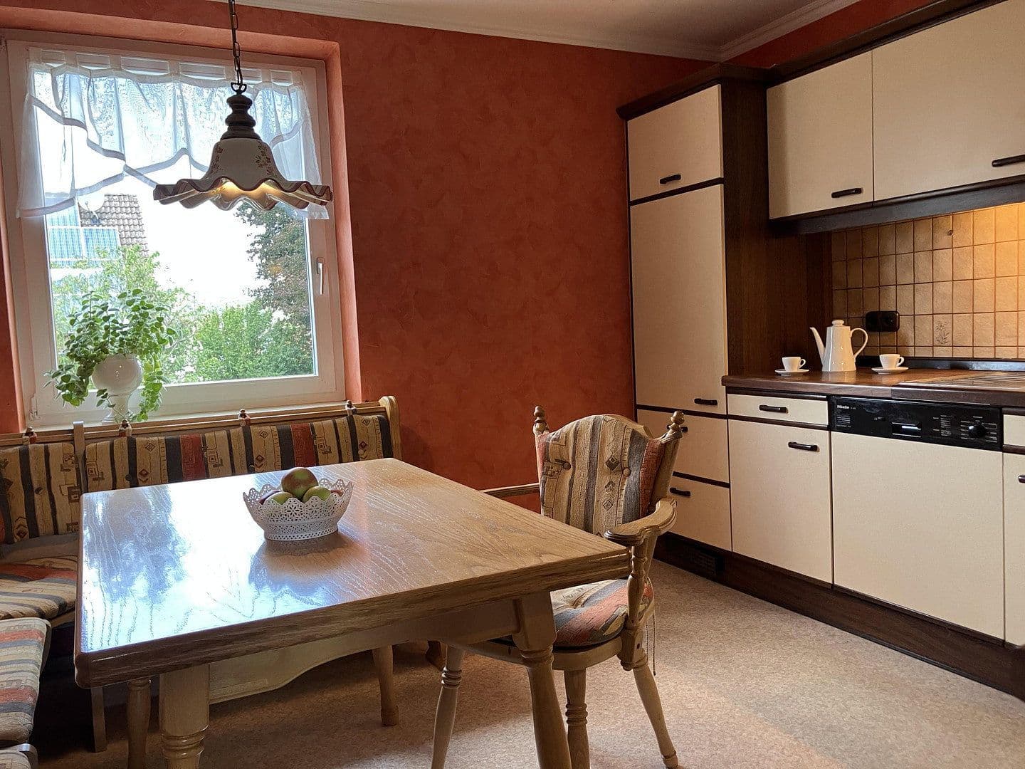 Predaj domu 144 m², pozemok 960 m², Aerzen, Dolné Sasko Predaj domu 144 m², pozemok 960 m², Aerzen, Dolné Sasko