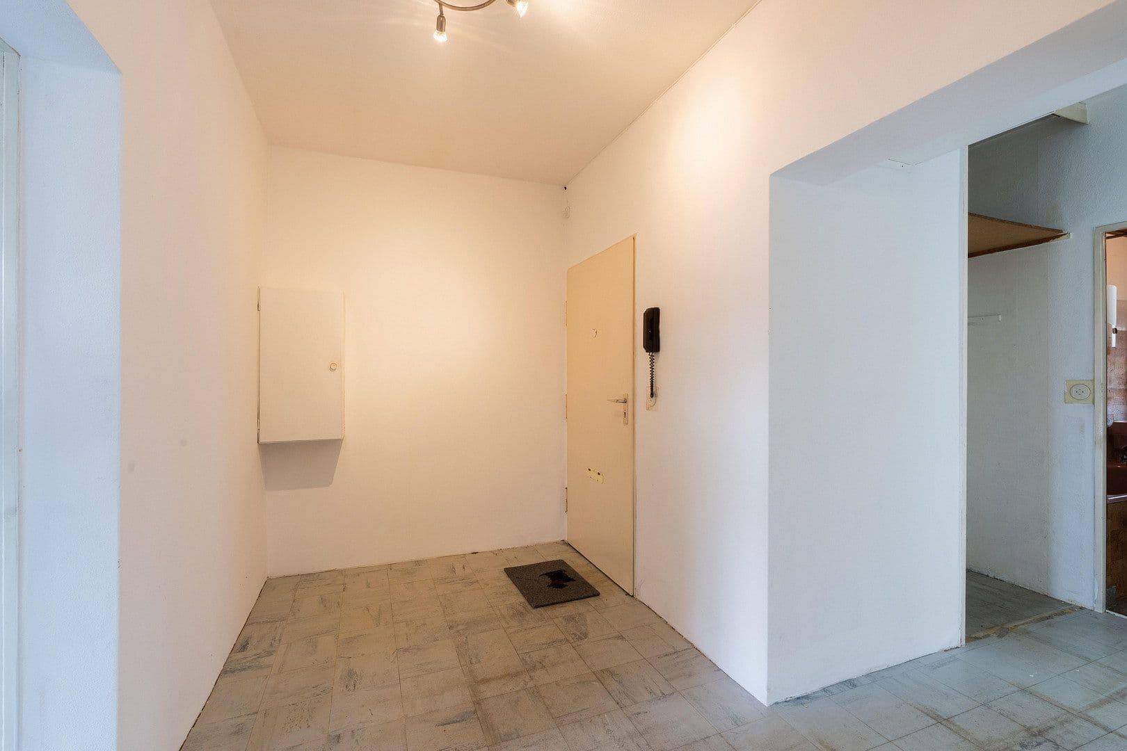 Predaj bytu 2-izbový 78 m², Fritz-Werner-Straße 3, Berlin, Berlín Predaj bytu 2-izbový 78 m², Fritz-Werner-Straße 3, Berlin, Berlín