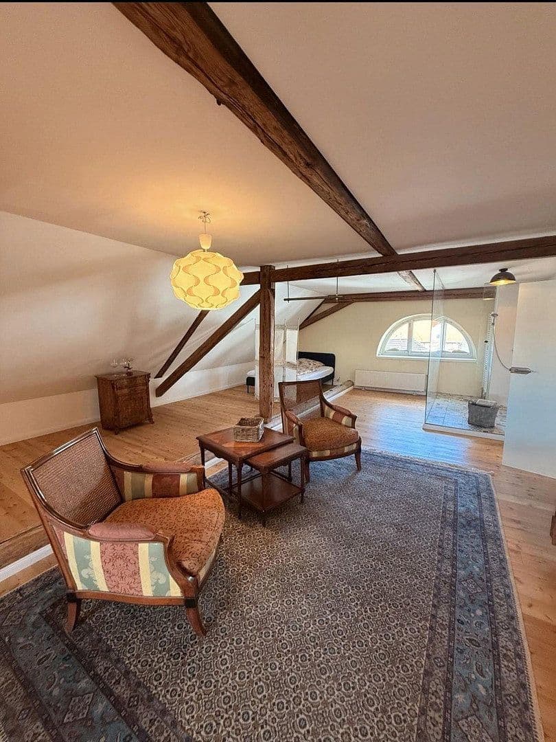 Predaj domu 326 m², pozemok 600 m², Stadecken-Elsheim, Porýnie-Falcko Predaj domu 326 m², pozemok 600 m², Stadecken-Elsheim, Porýnie-Falcko