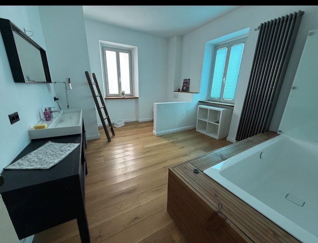 Predaj domu 326 m², pozemok 600 m², Stadecken-Elsheim, Porýnie-Falcko Predaj domu 326 m², pozemok 600 m², Stadecken-Elsheim, Porýnie-Falcko