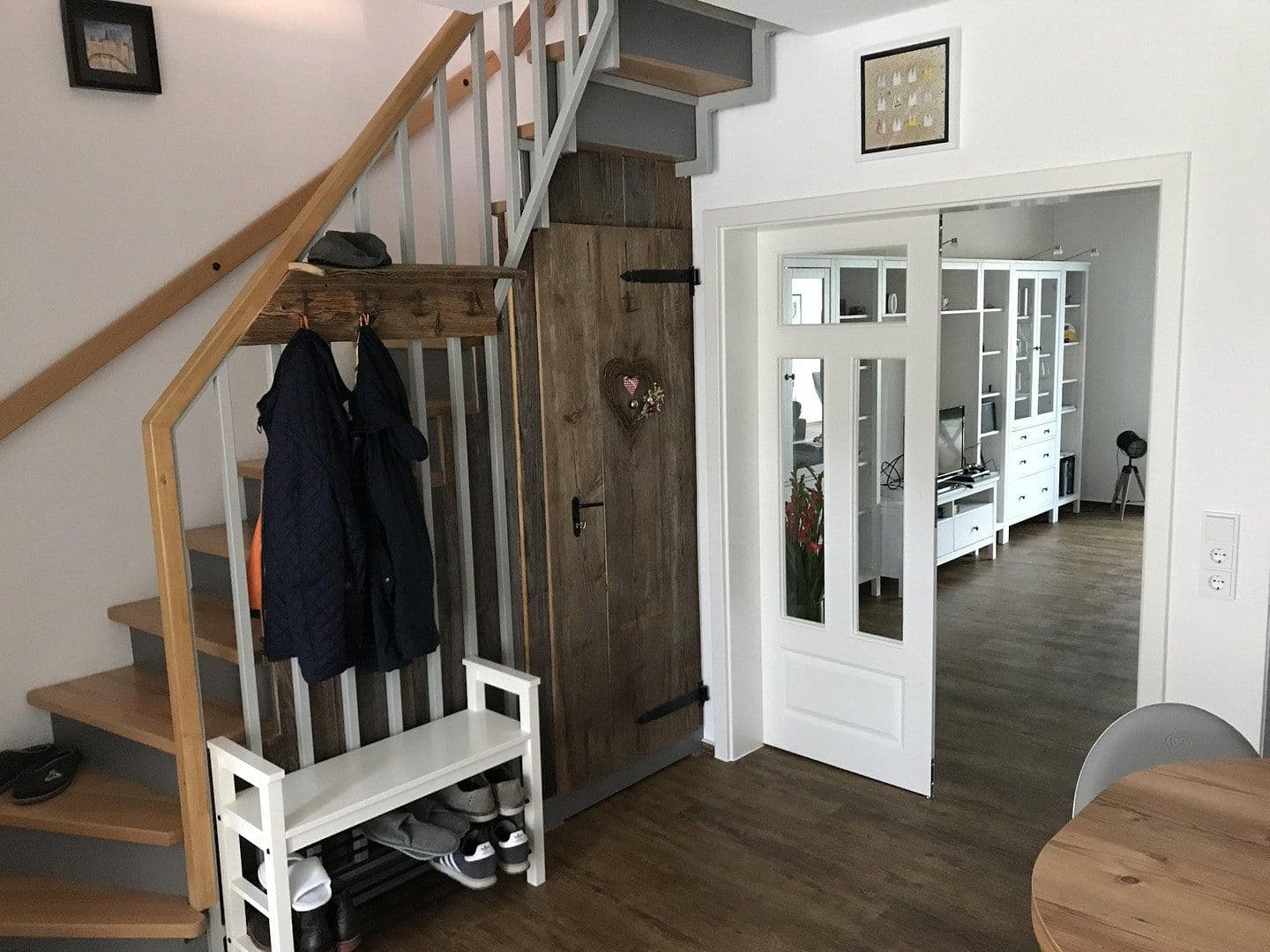 Predaj domu 160 m², pozemok 282 m², Bassenheim, Porýnie-Falcko Predaj domu 160 m², pozemok 282 m², Bassenheim, Porýnie-Falcko