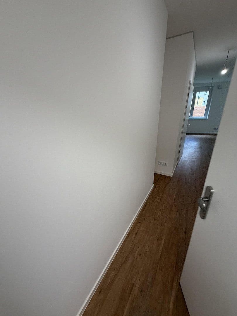 Prenájom bytu 2-izbový 61 m², Sonntagstr. 23, Berlin, Berlín Prenájom bytu 2-izbový 61 m², Sonntagstr. 23, Berlin, Berlín