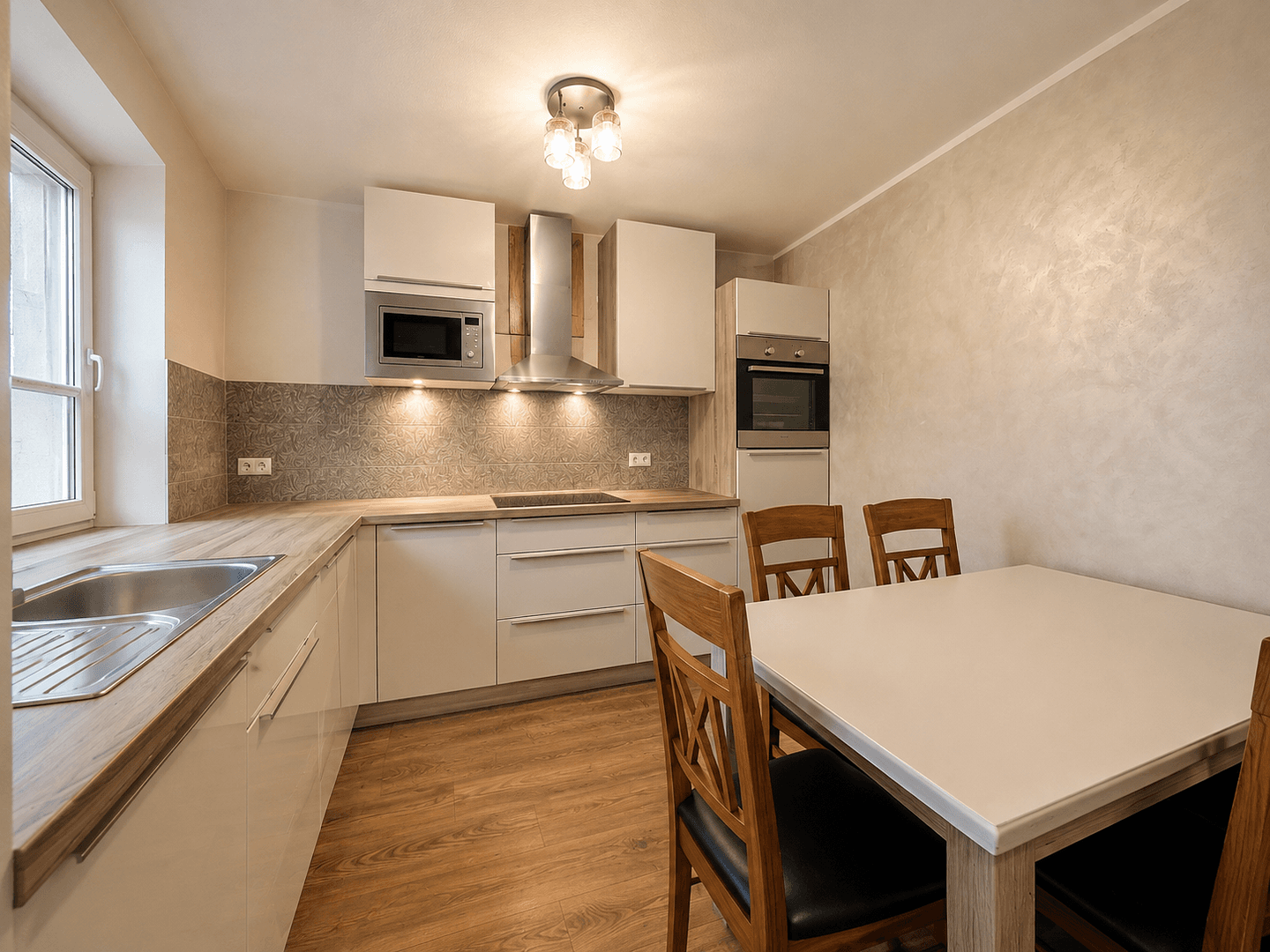 Prenájom bytu 2-izbový 52 m², Bottrop, Severné Porýnie - Westfálsko Prenájom bytu 2-izbový 52 m², Bottrop, Severné Porýnie - Westfálsko